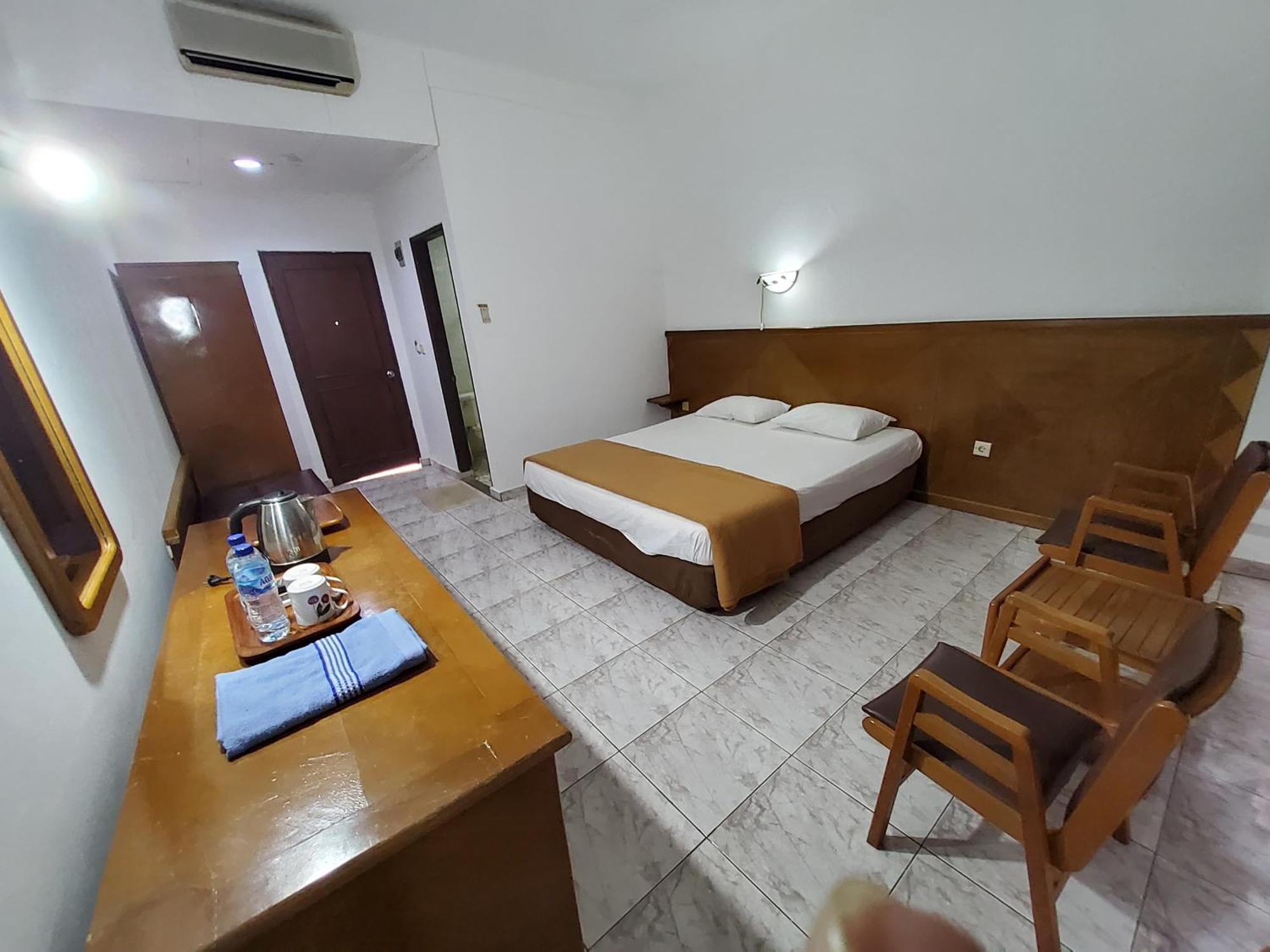 Hotel Kumala Samudra Cikakak المظهر الخارجي الصورة