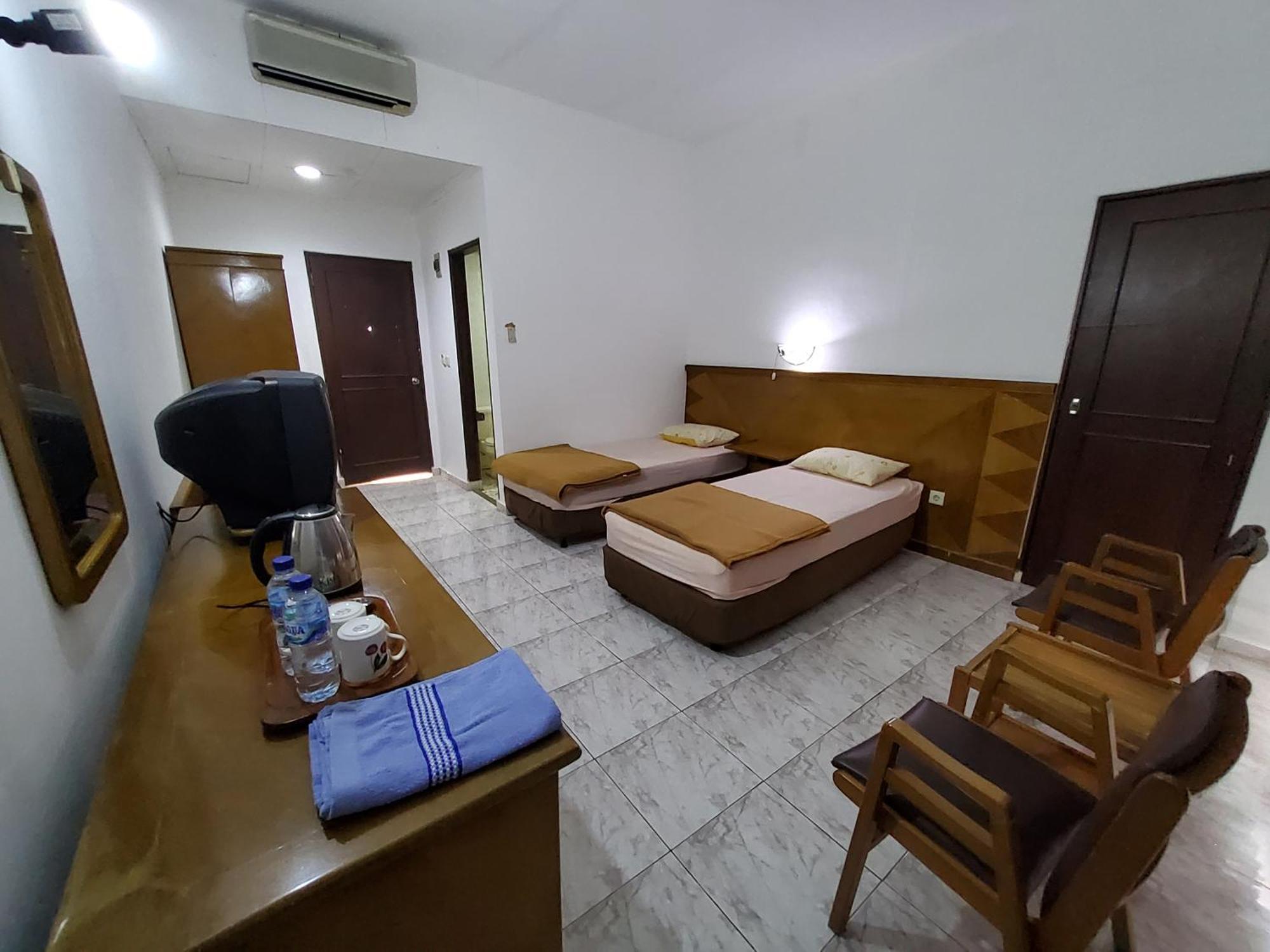 Hotel Kumala Samudra Cikakak المظهر الخارجي الصورة